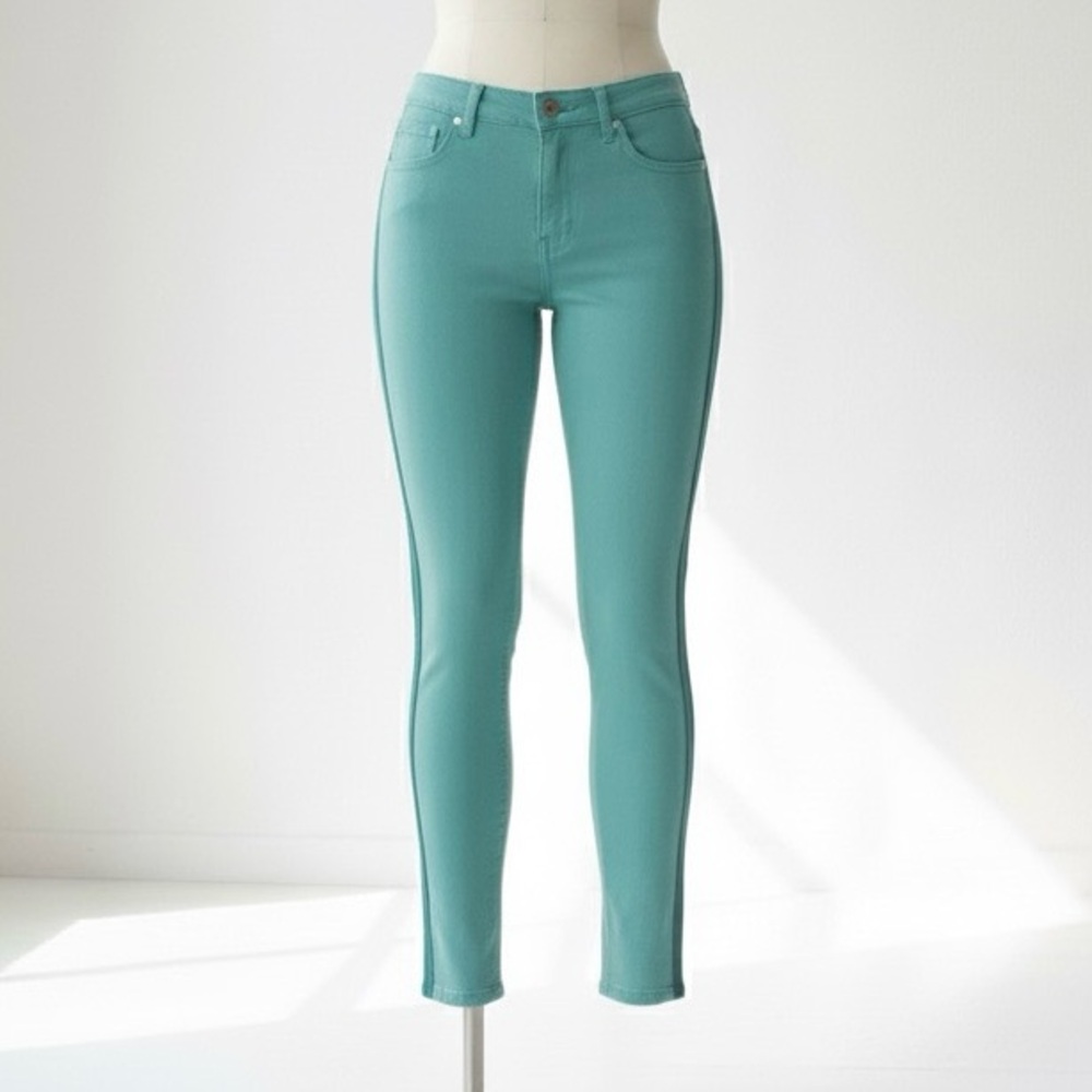 Kate Spade Saturday skinny jeans